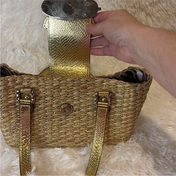 Y2K Guess Straw and Gold Ribbon
Woven Shoulder Bag - Picture 4 of 16